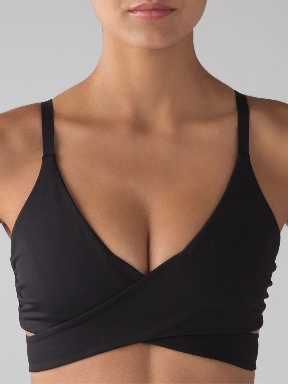 Lululemon Lean In Bra
Black NWT